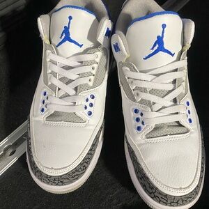 Jordan Athletic Shoes White and Blue